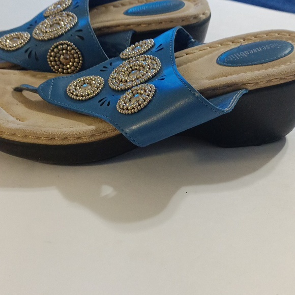 Solesenseability Blue wedge sandal with beaded design - Picture 5 of 8